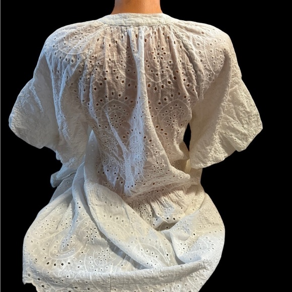 Stitchdrop Womens White Short Sleeve Baby Doll Dress Size Medium Hole Patterned - Picture 10 of 12